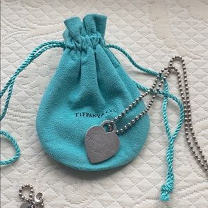TIFFANY & CO Return to Tiffany Heart Tag Necklace